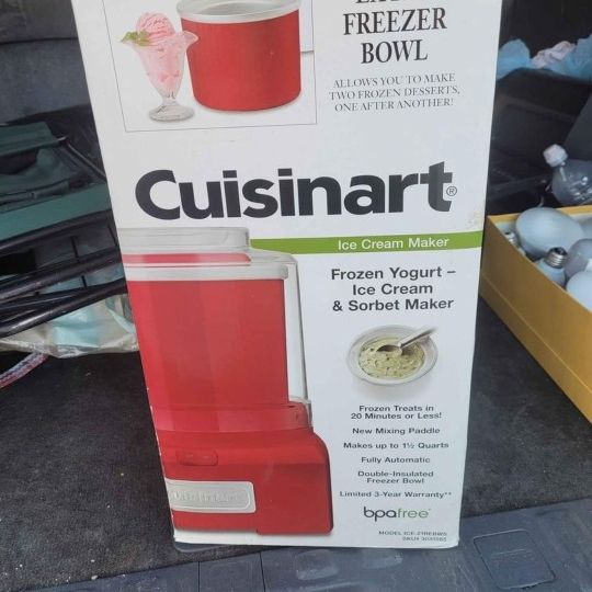 Cuisinart Frozon Yogurt-Ice Cream & Sorbet Maker for Sale in Anaheim, CA -  OfferUp