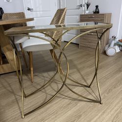 Mirrored Side Table 