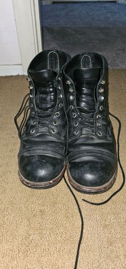 Worn Dr. Martens 4 eyed boots Size 9.5