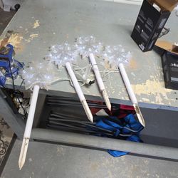 Snowflake Lights/steaks 