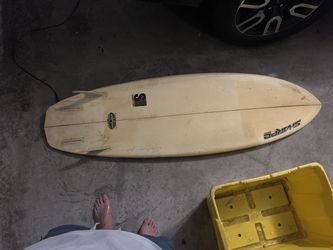 Surfboard shortboard