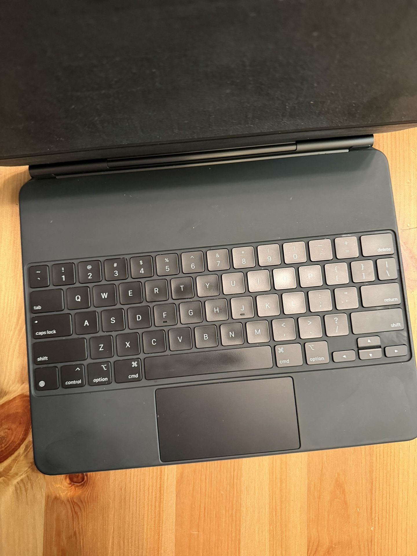 Magic Keyboard for iPad Pro 11-inch
