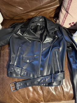 Zara Jacket size Medium