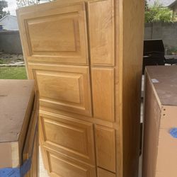 Maple Kitchen Cabinets + Shelving – Great Condition