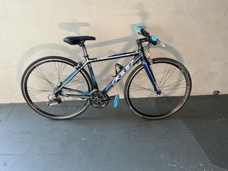 BICYCLE FELT 14 SPEED ROUTEBIKE SIZE 29 BRAND NEW