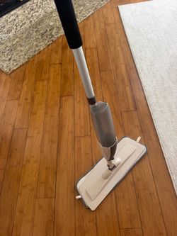Spray Mop with Microfiber Pad