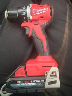 Milwaukee 1/2 (13mm) Drill/Driver m18