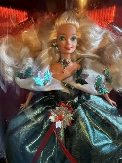 1995 Happy Holidays Barbie Doll Emerald Green Dress - New - In Original Box