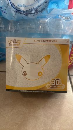 Pokémon 30th celebration elite trainer box etb