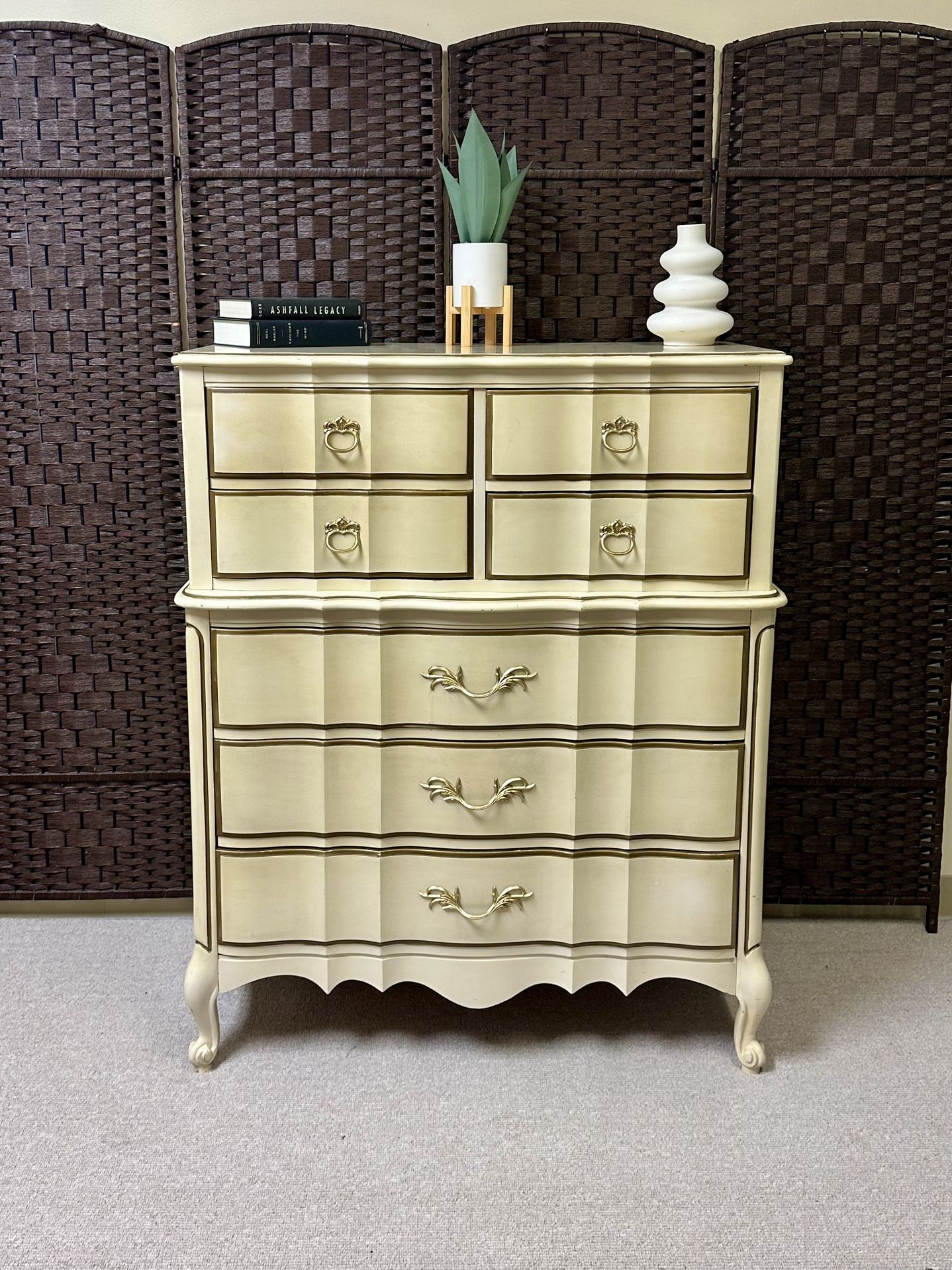 Solid wood 7 Drawer Dresser