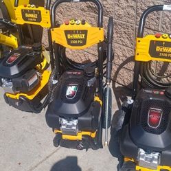 DEWALT GAS PRESURE WASHER 3300 PSI 