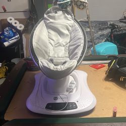 4 Mom Baby Swing