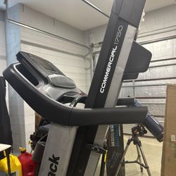 NordicTracka Commercial 1750 Treadmill – Excellent Condition