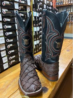 Men’s Boots
