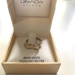 Midi mustache silver ring