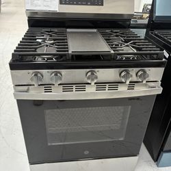 GE stainless Steel Gas Stove With Additional 10% Off. Was$1199