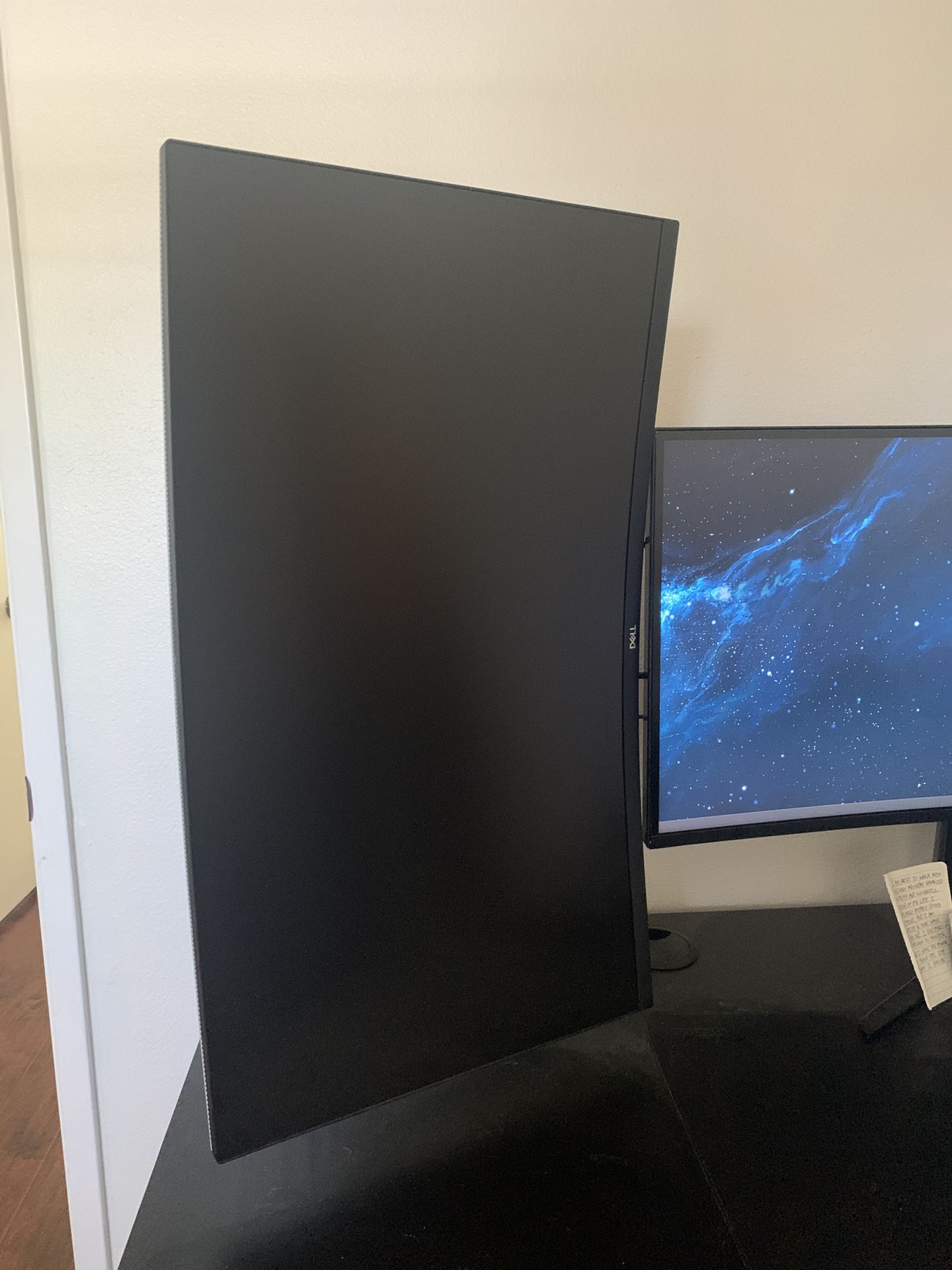 Dell S3221qs 32 Inch Curved 4K Uhd VA Ultra-Thin Bezel Monitor