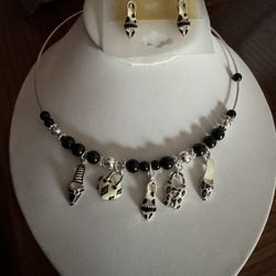 NEW Luxury Charm Choker with Matching Earrings