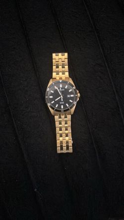 Citizen Watch (gold)