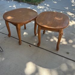 Set Of 2 Side Tables