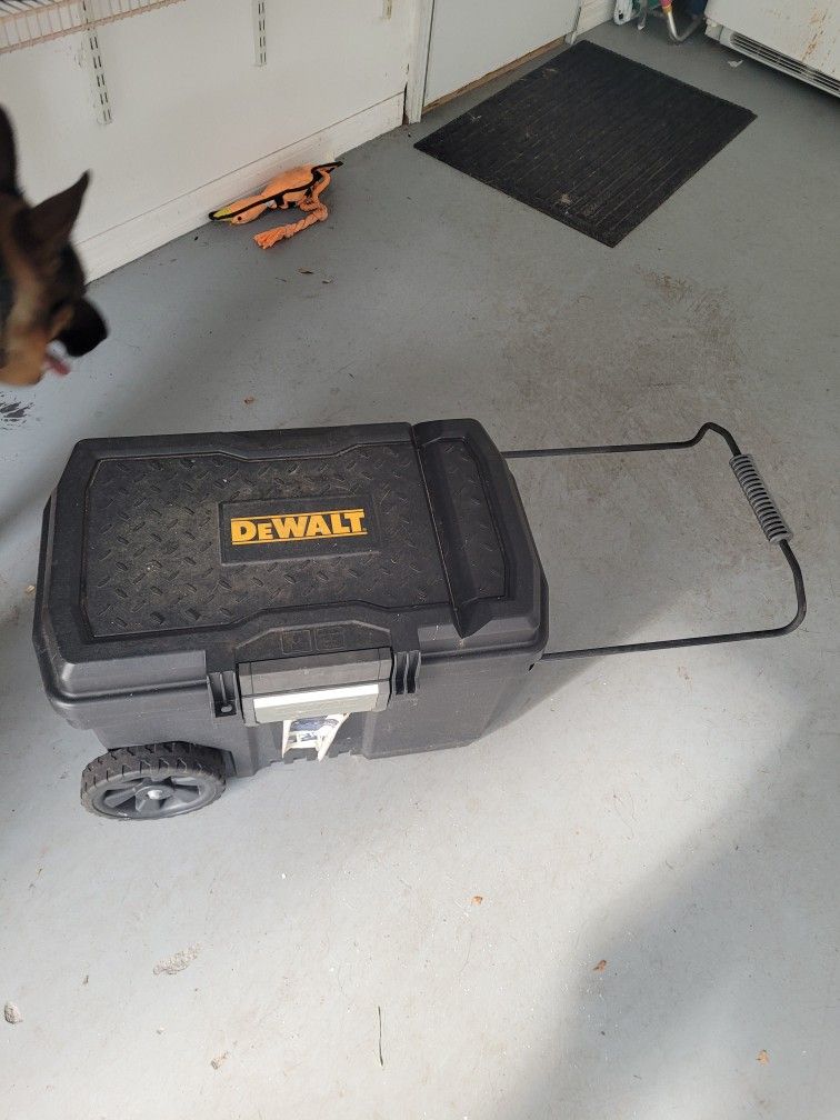 Dewalt Cart
