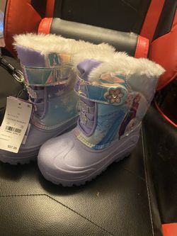 Snow Boots