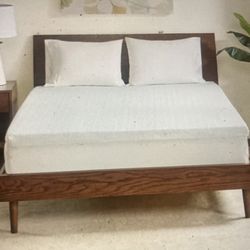 King memory foam mattress with Box Springs Only. I can also deliver and give you the boxsprings for free