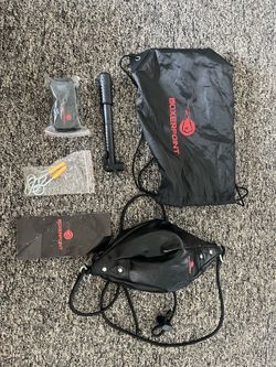 Speed bag for boxing (inflatable)