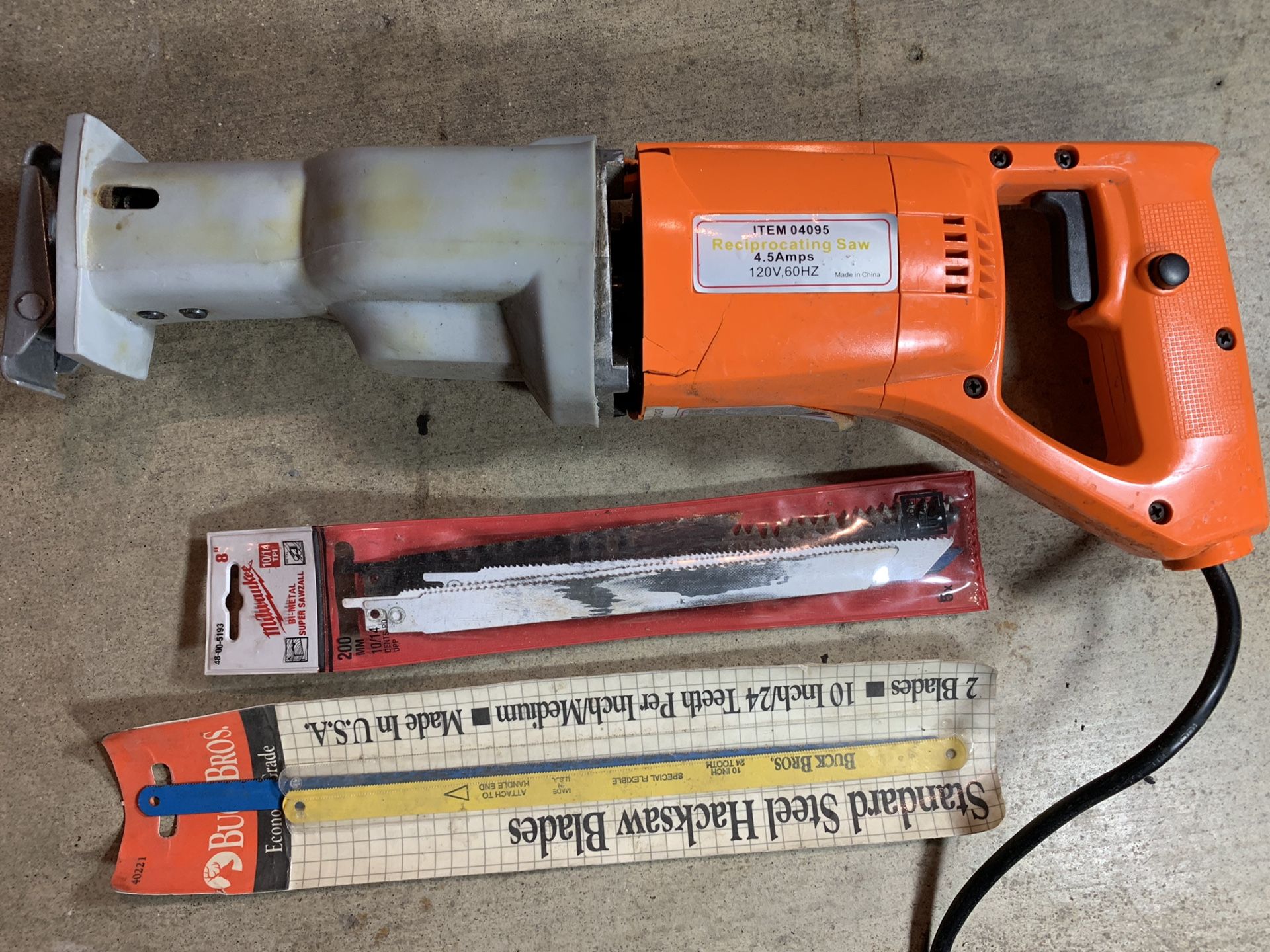 120v Chicago reciprocating saw with extra blades for Sale in Fontana, CA OfferUp