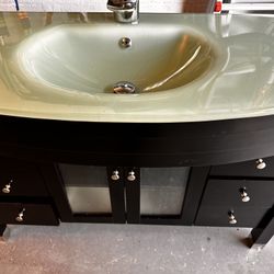 Bathroom Vanity in Espresso with glass sink and mirror (Set)