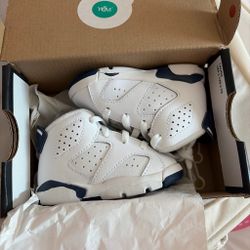 Jordan 4s infant size 4c