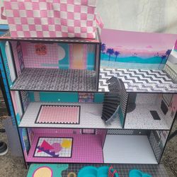 LOL Surprise Doll House