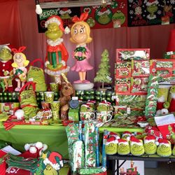 Grinch Christmas Items