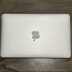 2014 MacBook Air 11 inch