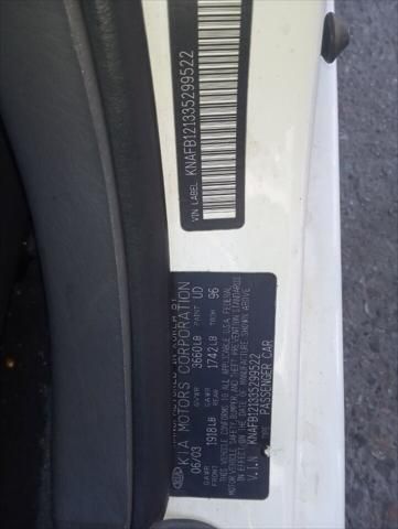 2003 Kia Spectra