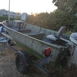 Aluminum Boat For Sale 12ft. Custom Paint And Upholstered Deck For Standing Or Sitting. Bimini Top Ready