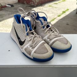 Basketball Shoes Size 5.5Y
