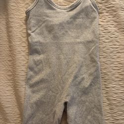 Alo Yoga Ribbed Alosoft Onesie - Heather Grey 