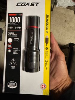 Coast G56R 1000 Lumen Rechargeable Flashlight