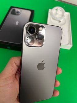 iPhone 13 Pro Max 256gb unlocked for any carriers ( Liberado)