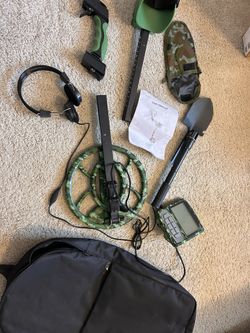 Never Used Metal Detector Kit – Complete Camo Bundle with Shovel & Headphones