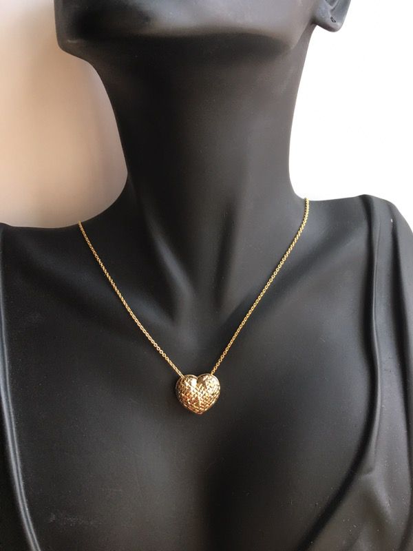 14k heart necklace