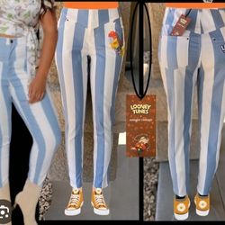 unique Vintage bugs bunny pants 5x, new