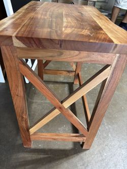 Nightstand/End Table