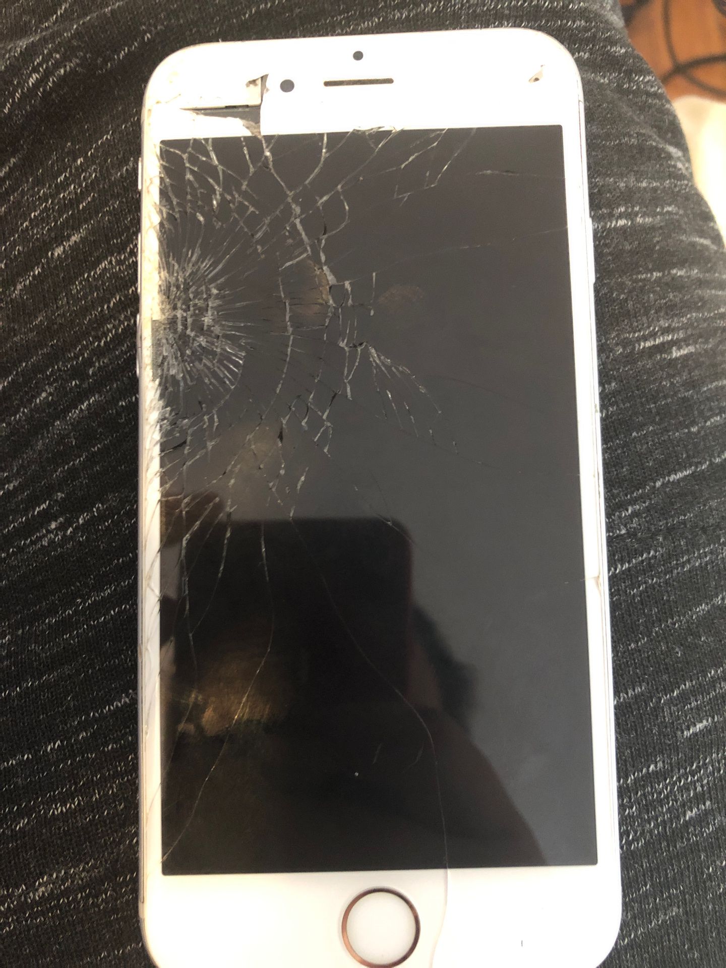iPhone 6 selling for parts