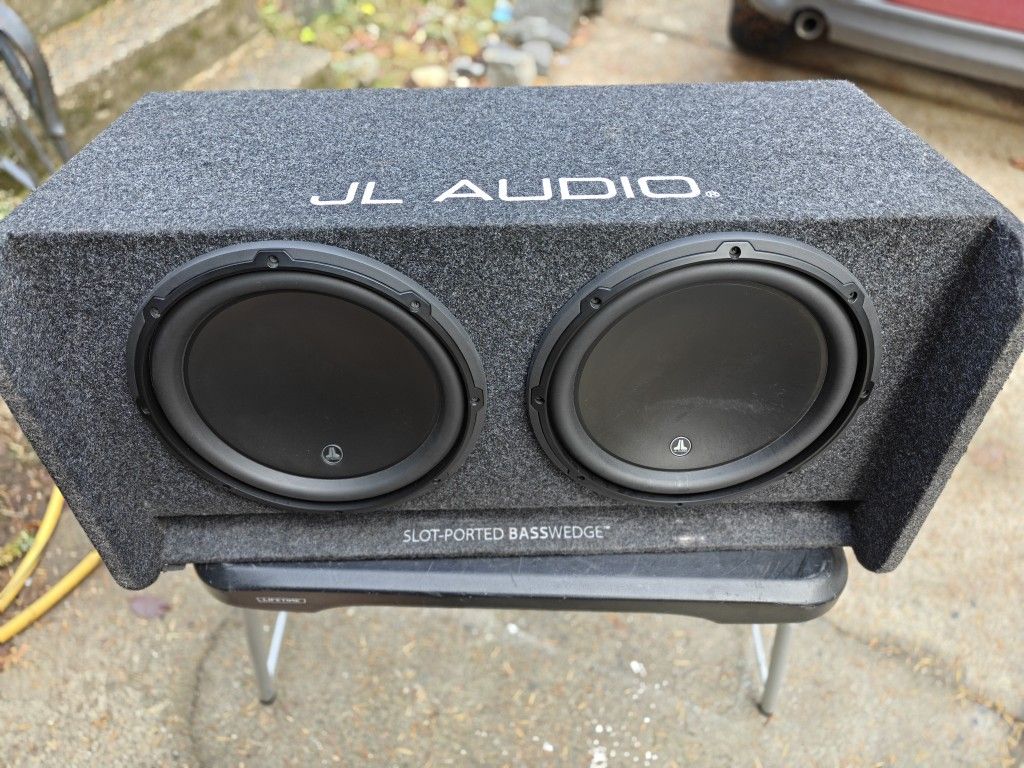 JL Audio 12" W3 Subwoofer Like New