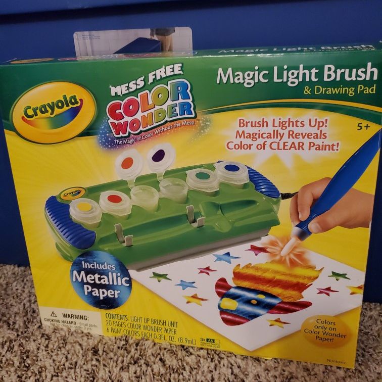 Magic Light Brush Color Wonder Mess Free for Sale in El Paso, TX - OfferUp