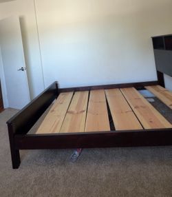 Queen bed