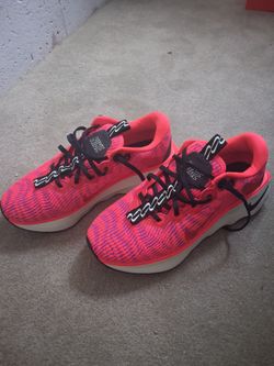 Brand new Nike Motiva running shoes - 10.5