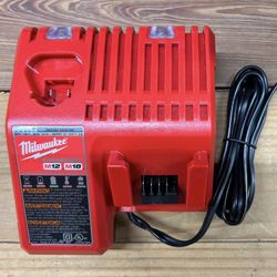 M18/M12 Charger 